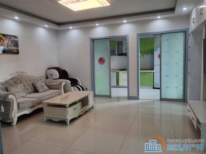 人和家园 两室自住装修 2000/月