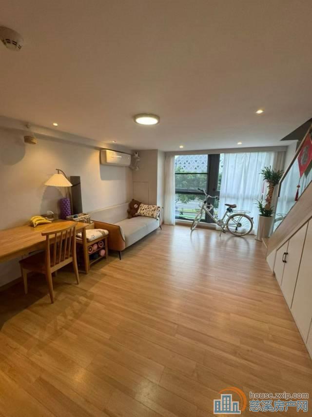 海铂中心53复53平车位56.8万豪装