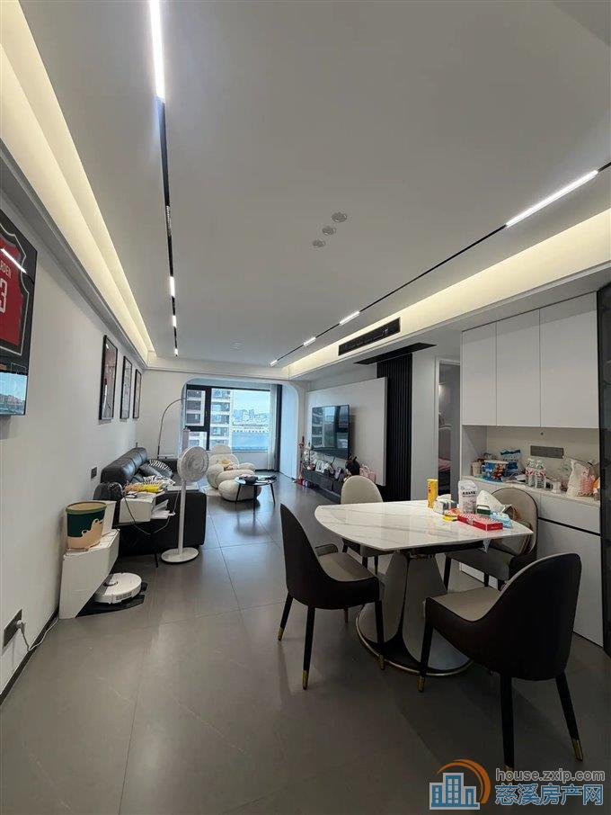 誉林府114平238万精装好楼层