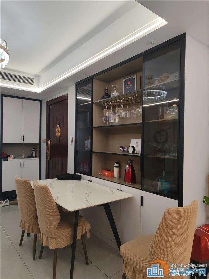 银杏小镇 88平 精装修115万