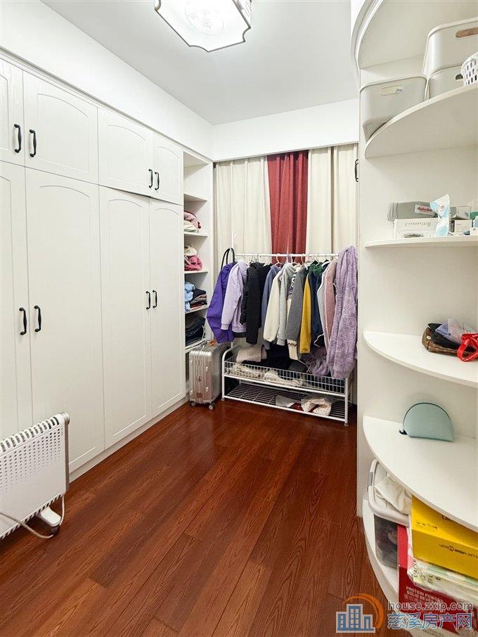 保利俯院江南 洋房 凤凰楼层 位置好