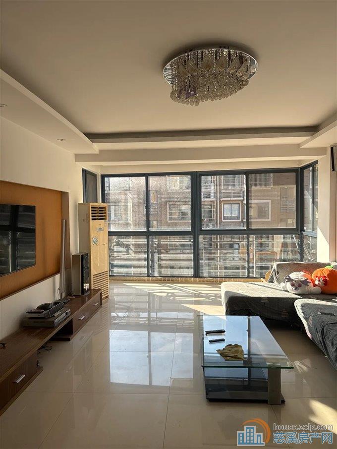 天和家园东区精装125万拎包入住