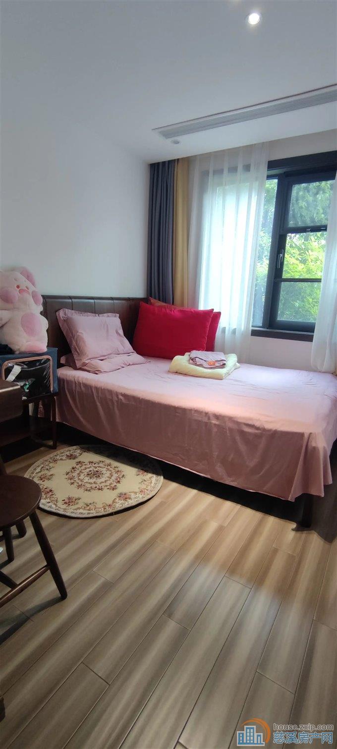 俯院江南南区93平145万精装带露台