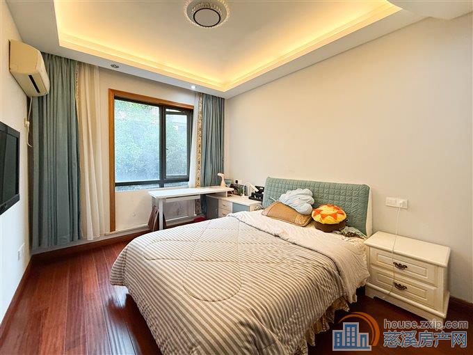 枫华富地花园134平155万洋房送车位