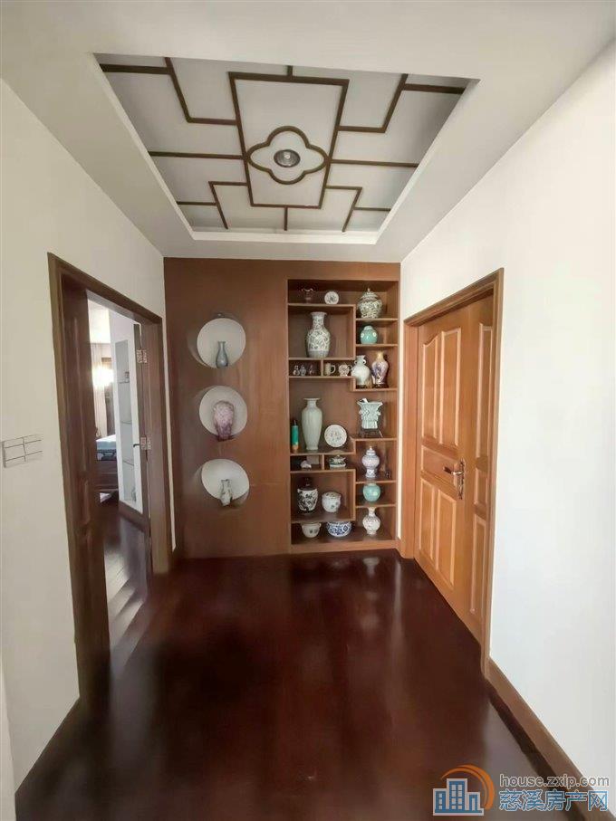 清水湾独栋别墅350平豪装2198万直接