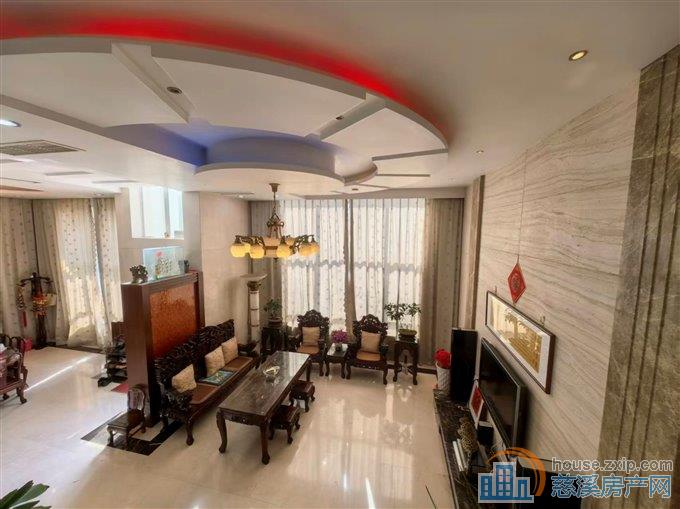 清水湾独栋别墅350平豪装2198万直接