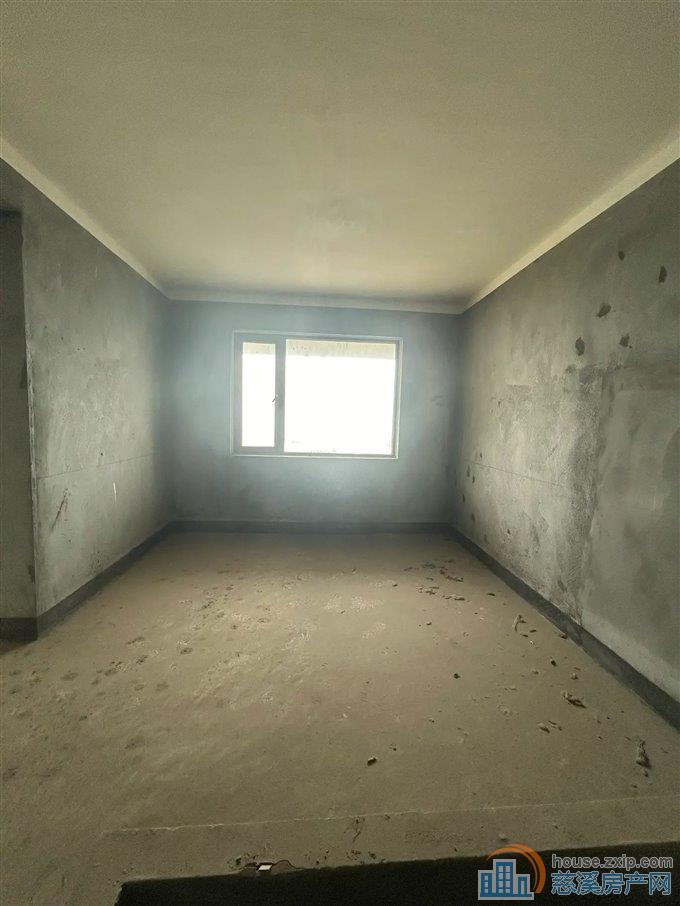 峙山庄园140平3室凤凰楼层带车位