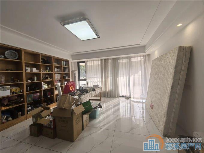 安信商住楼 123平 188万 低楼层