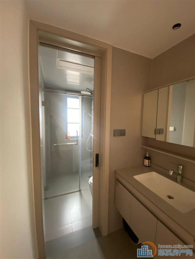 江樾潮启   精装