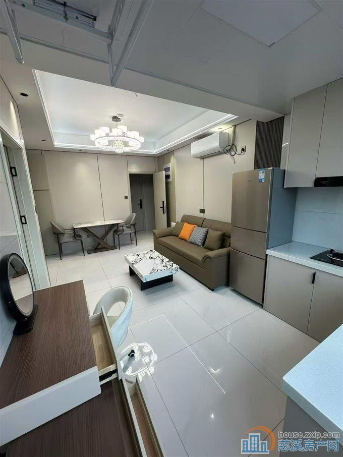 出租溪上旦山府一室一厅2400