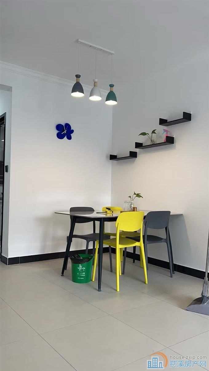 檀阅府100平精装3室可读书166.8万