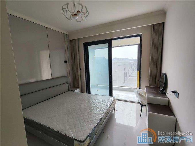 万固臻悦府  东区   新城河新河坊旁