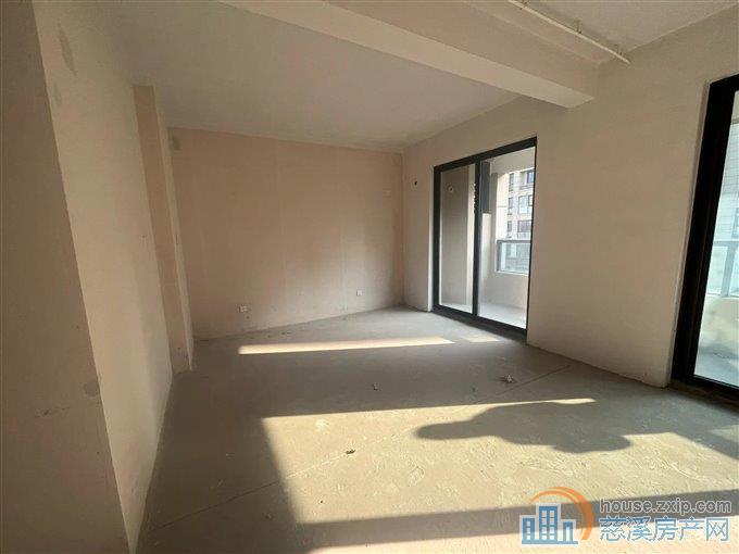 华鸿大发誉林府 电梯洋房 中间楼层