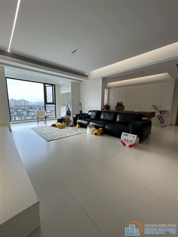 珑玥府 143平 272.8万 精装修