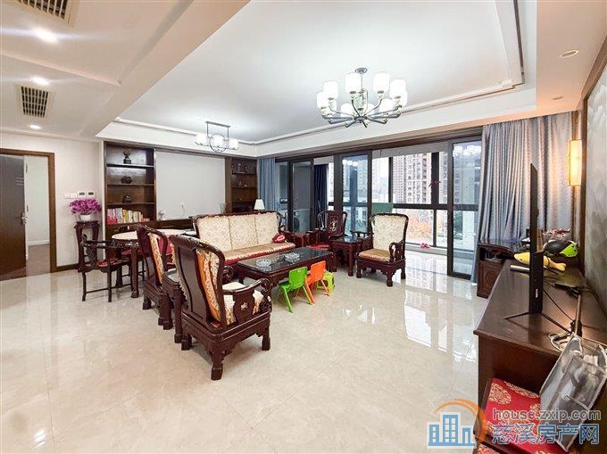 保利俯院江南 洋房 凤凰楼层 位置好