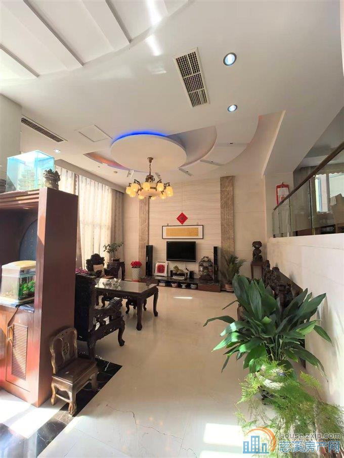 清水湾独栋别墅350平豪装2198万直接