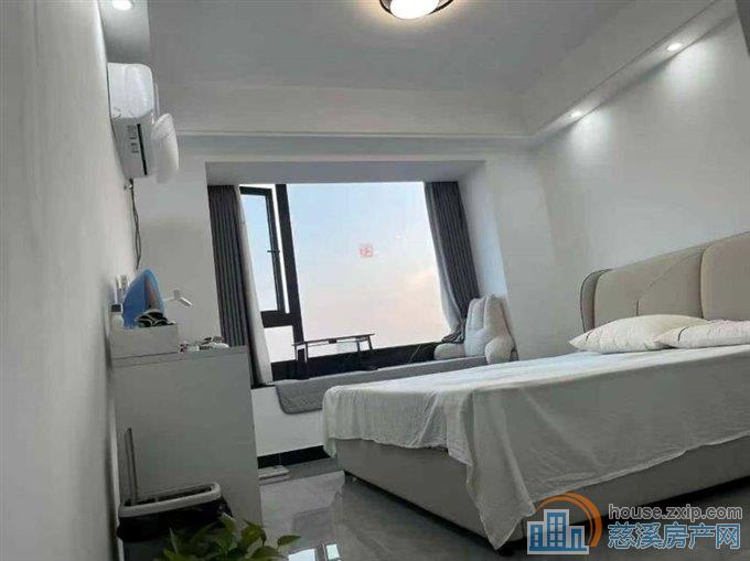 捡漏江滨江岸臻园143平精装150.8万