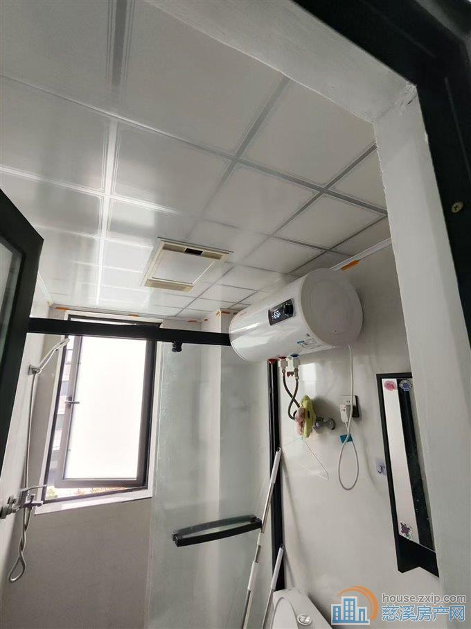 悦未来多套一室二室均有1600-3200