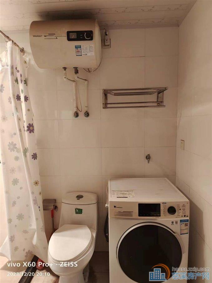 嘉都苑1楼三室两厅两卫装修清爽直接钥匙在