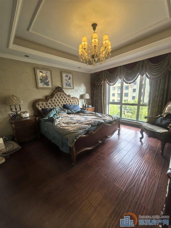 急卖 梵石花园 精装160平方138万