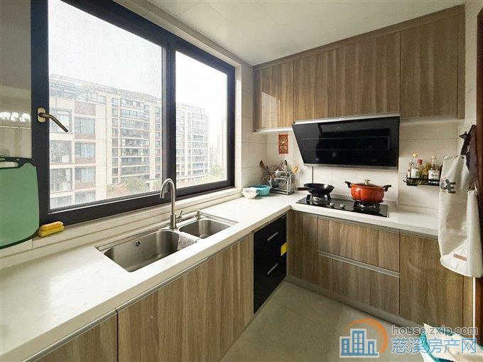 保利俯院江南 洋房 凤凰楼层 位置好