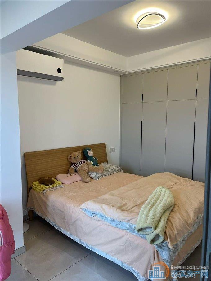 阳光城翡丽湾精装120平方88万