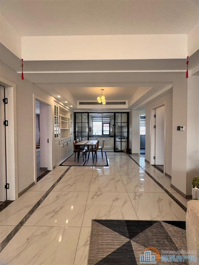 园丁新村 精装137平方99.8万低总价