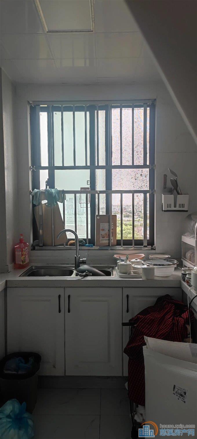 华鸿大发誉林府 精装修 黄金楼层