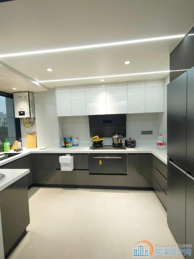 江樾潮启142平洋房精装带车位290万