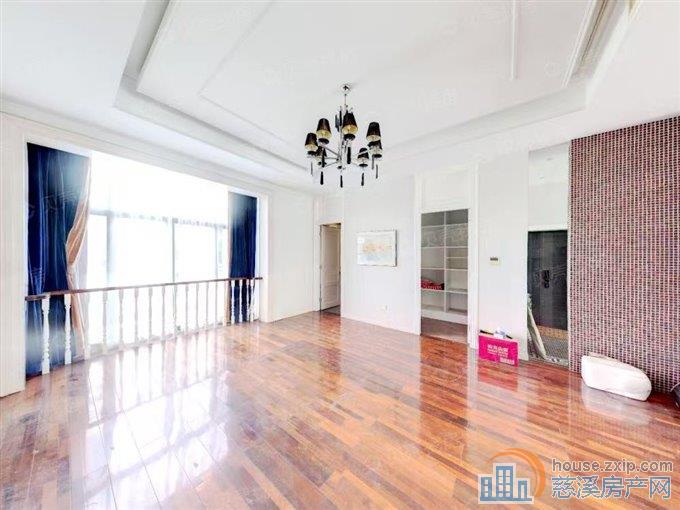 东方明珠3复4精装275平边套280万直