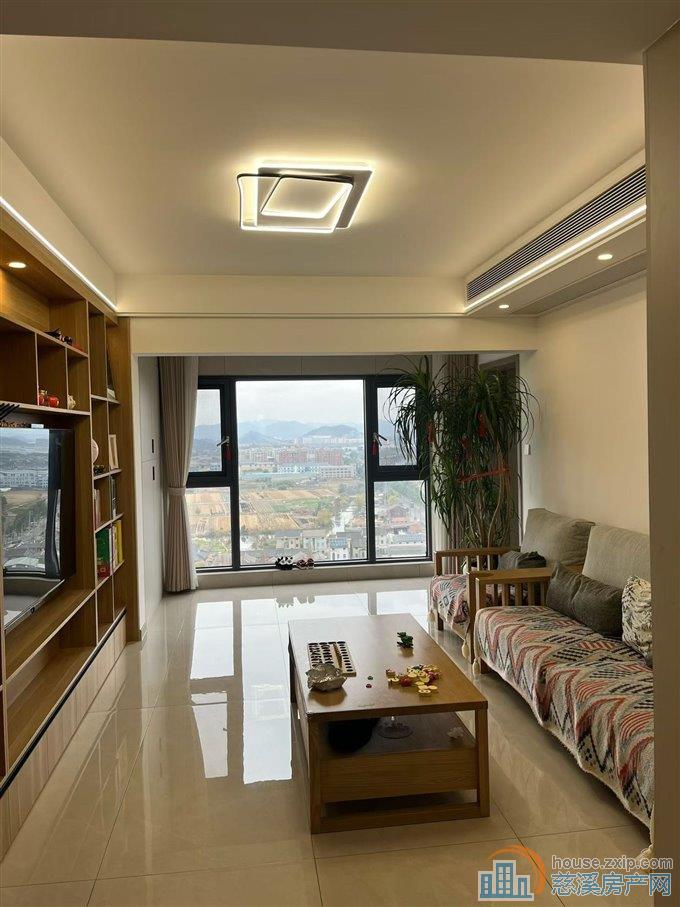 阳光城翡丽湾精装120平方88万