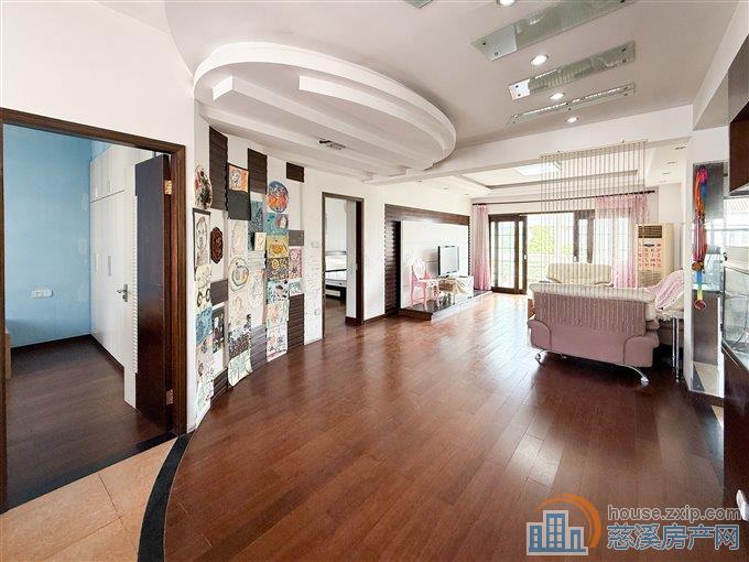 东兴苑北区128平95万新城大道旁