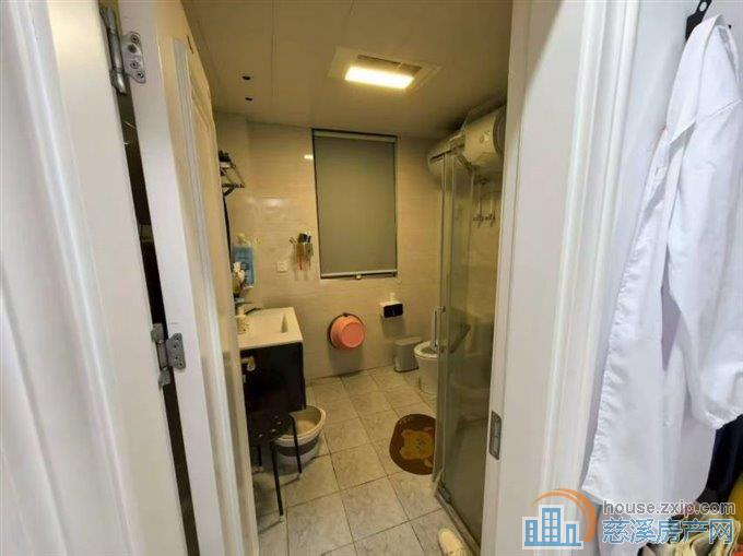 玲珑小区4楼94+架空层婚装88.8万直