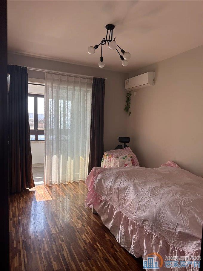 白金湾 精装三房 绿城物业 品质装修拎包