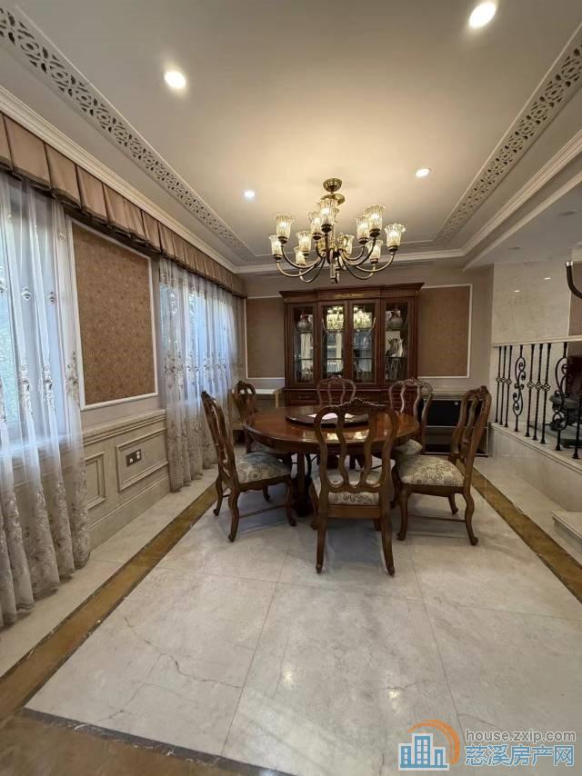 越溪梅园联排别墅二通四地暖豪装