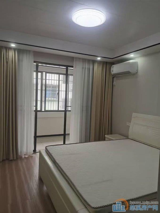 慈溪山庄3楼面积49平方精装59.8万