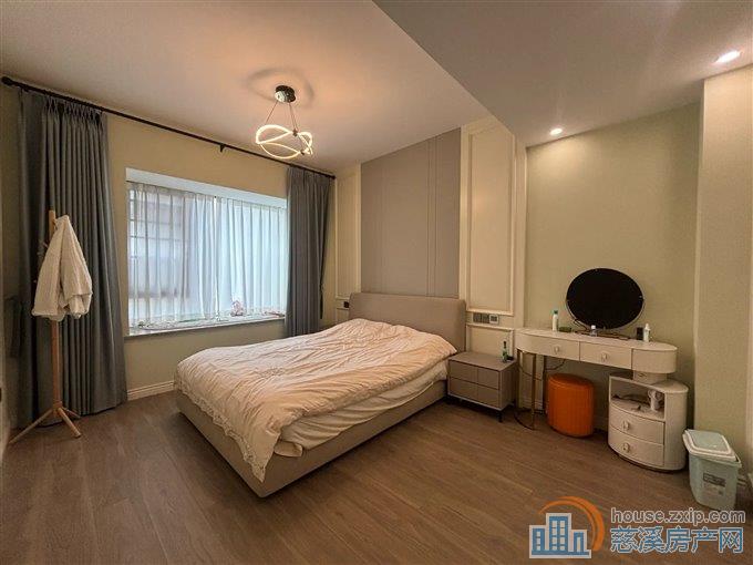 复地御溪雅苑 185平 245万