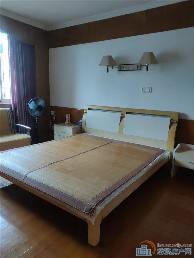 出租泰星公寓118平