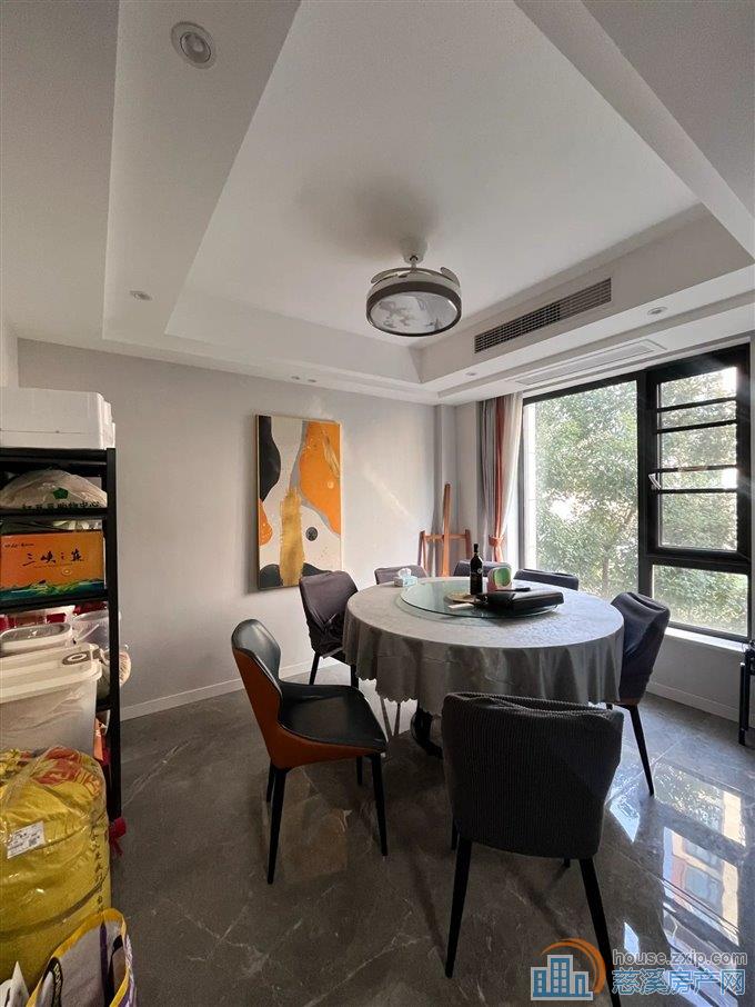 祥生望玥府129平252万自住装修