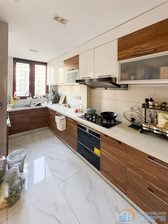 复地御溪雅苑 豪装170平方228万位佳