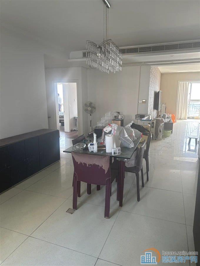 东方明珠城 178平 179.8万