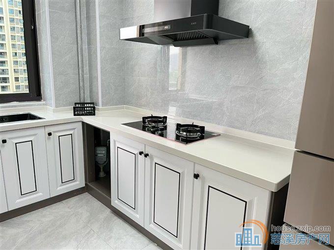 观湖佳苑独门独户两室一厅出租