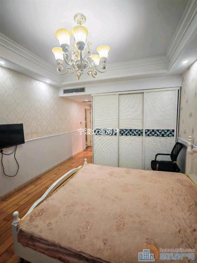 杭州湾世纪城精装143平75W