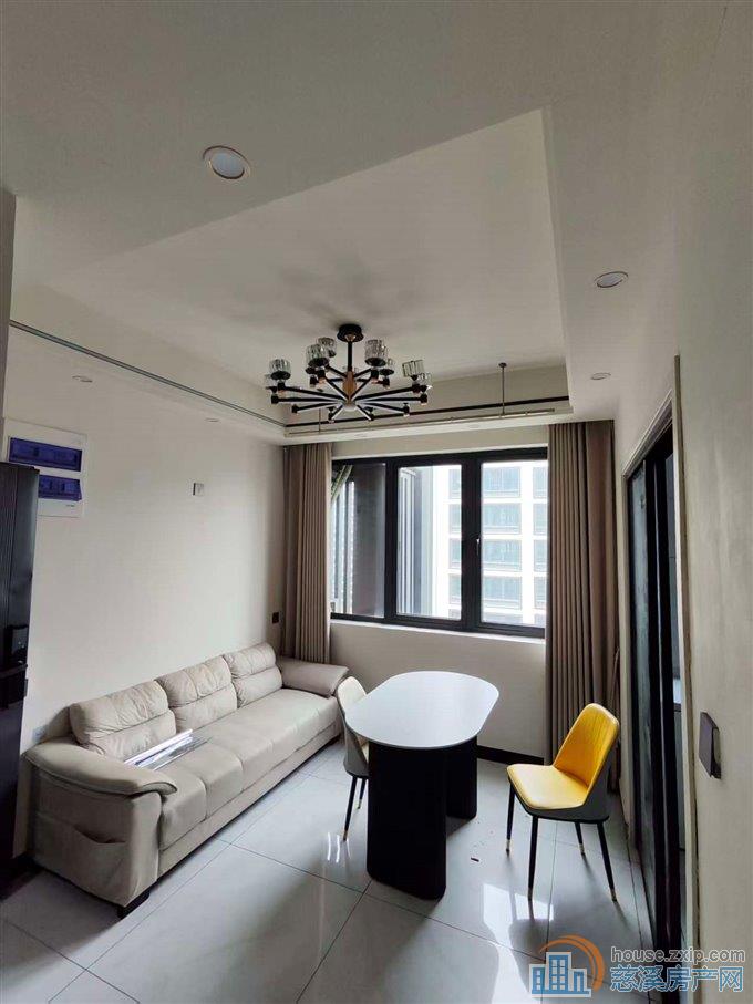 红星檀府东区近新河坊爱琴海朝北一室