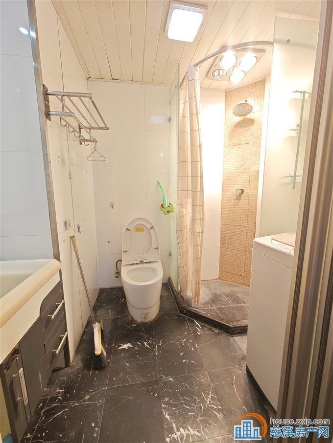 东瑞大套复式30平方18.5万