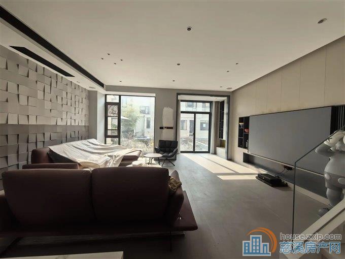 复地二期187平498万精装修送车位