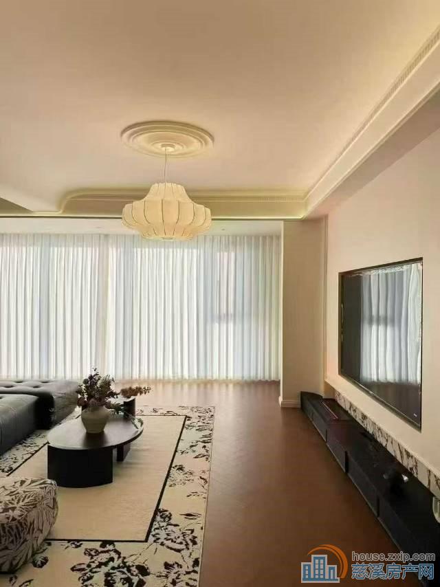 花样年悦城拎包入住