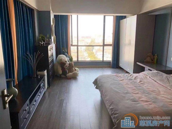 波斯曼1500元，直接