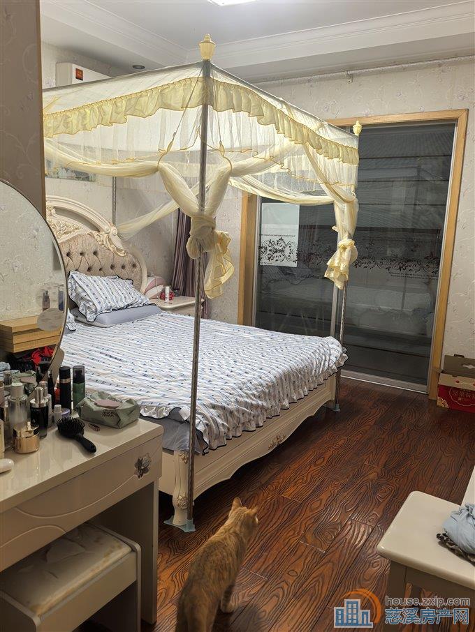 崇寿中诚家园101平朝南二间精装55万