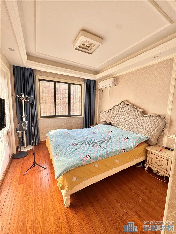 鸣北小区 精装 带车位杂物间 四小XQ